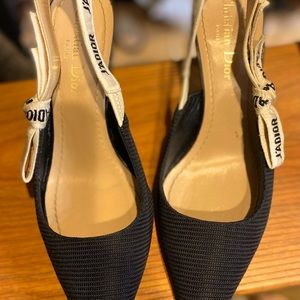 Christian Dior J'Adior slingback kitten pump